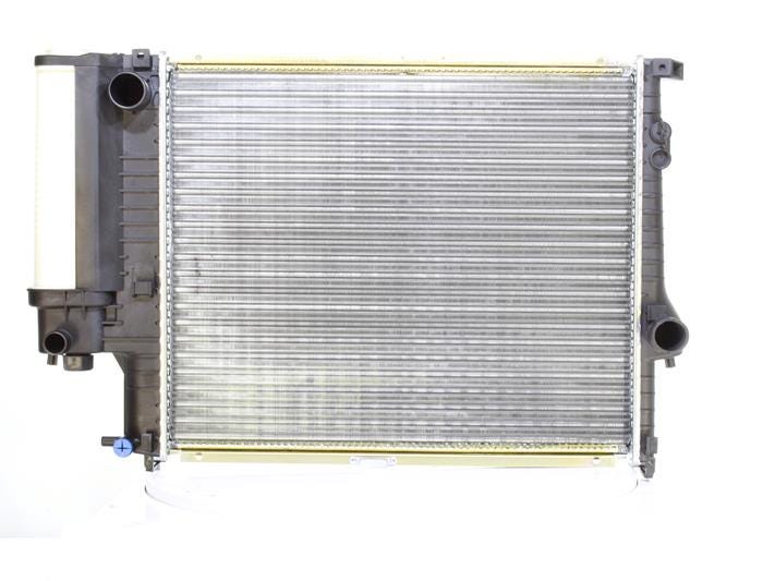 Radiateur  5' E39 -09/98. M52