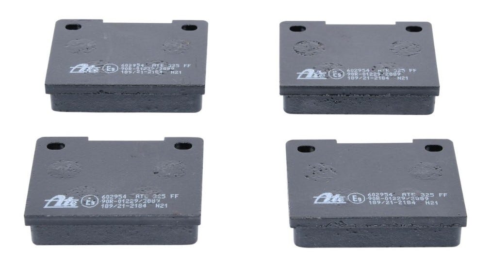 Remblokset achteras (Girling) 140 164 240 260 P1800