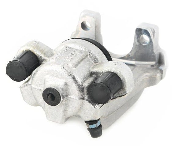 Remzadel huis links achteras F2. F3. F8.