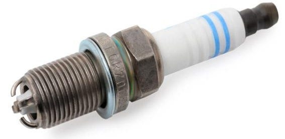 Bougie EYQUEM (non turbo) 850 S/V70(-00) S60(-09) V70(00-)